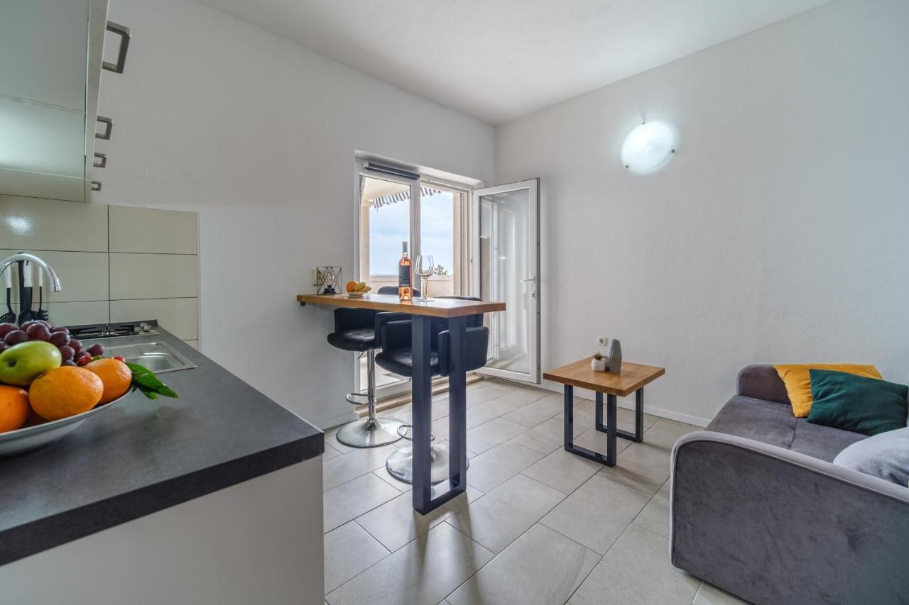 Rooms Plaza Divuje Murvica  Esterno foto