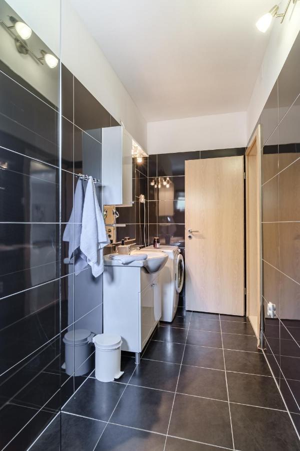 Rooms Plaza Divuje Murvica  Esterno foto