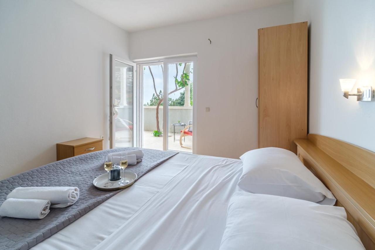 Rooms Plaza Divuje Murvica  Esterno foto